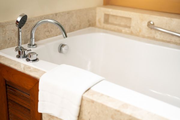Cost of Tub Faucet Repair in Puyallup